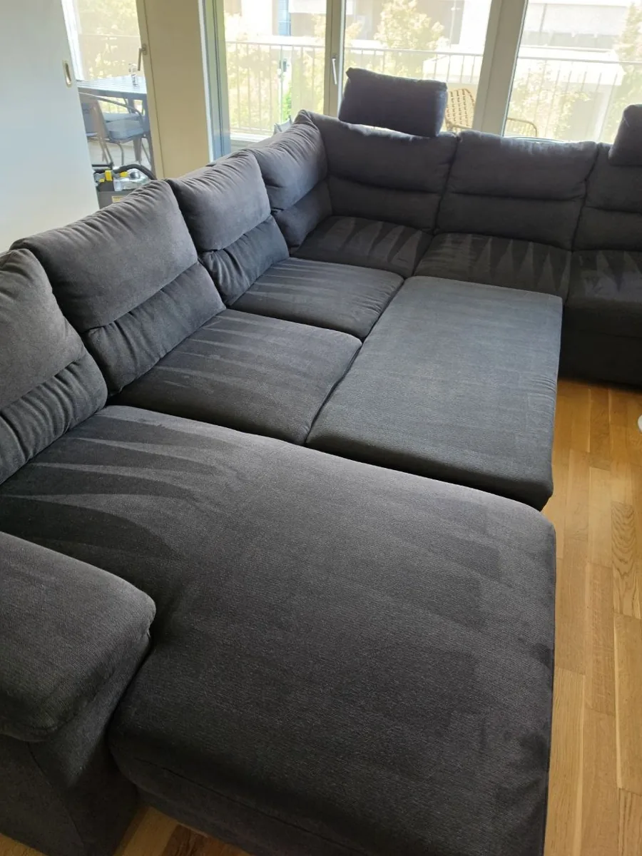 Nettoyage canapé, matelas et tapis : taches et odeurs